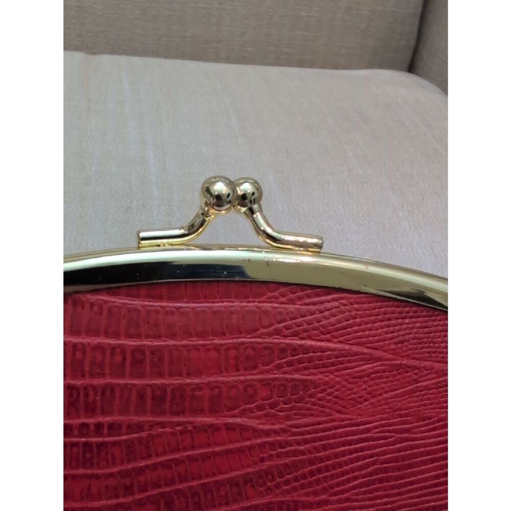 Vera Pelle Red Reptile Textured Leather Kiss Lock Clutch Wallet - Picture 7 of 8